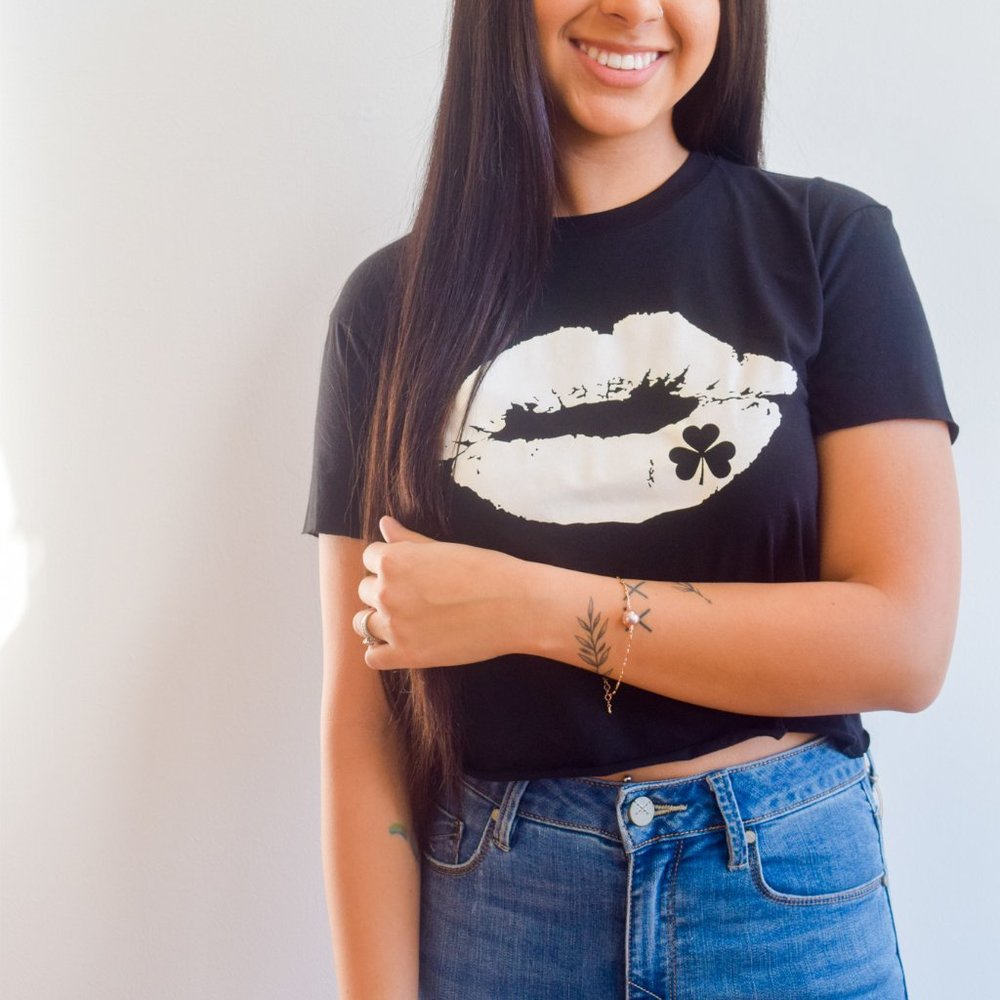 smooches cropped tee - black